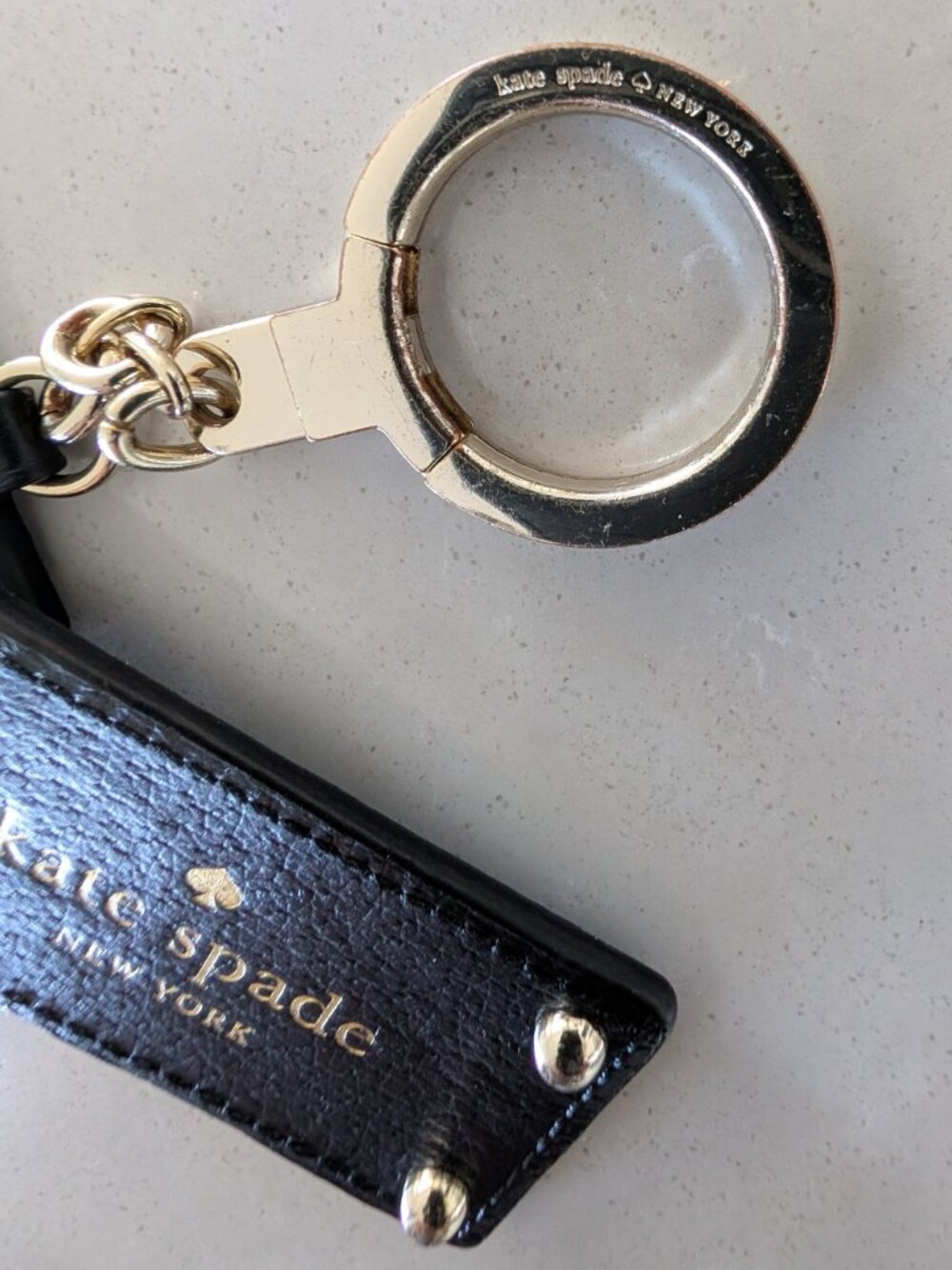 Kate Spade Grove Street Black Pebbled Leather Mirror Keychain Charm Gold Tone - Picture 6 of 8